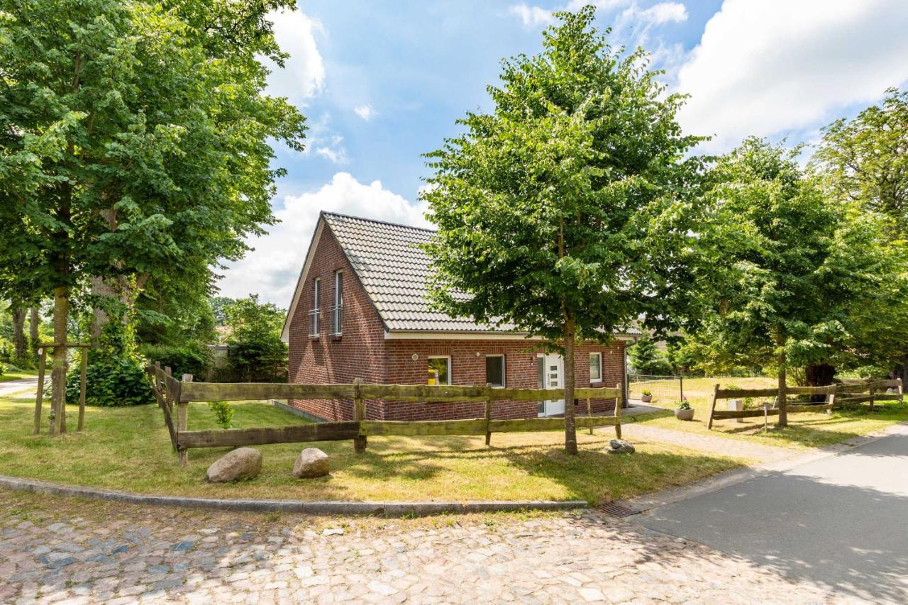 Ostsee Landhaus Am Schlosspark Ofc Wichmannsdorf ภายนอก รูปภาพ